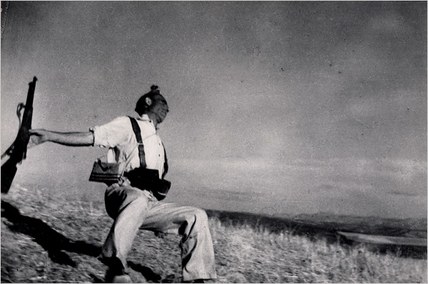 Frank Capa, The Falling Soldier