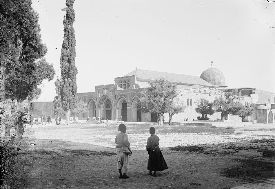 Temple Mount. Eric Matson Collection. click image for source...