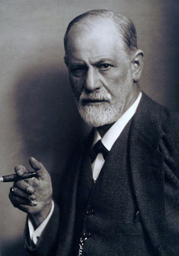 ---Everett Medium Photograph - Photograph Description Sigmund Freud (1856-1939) smoking cigar in a classic early 1920s portrait.---